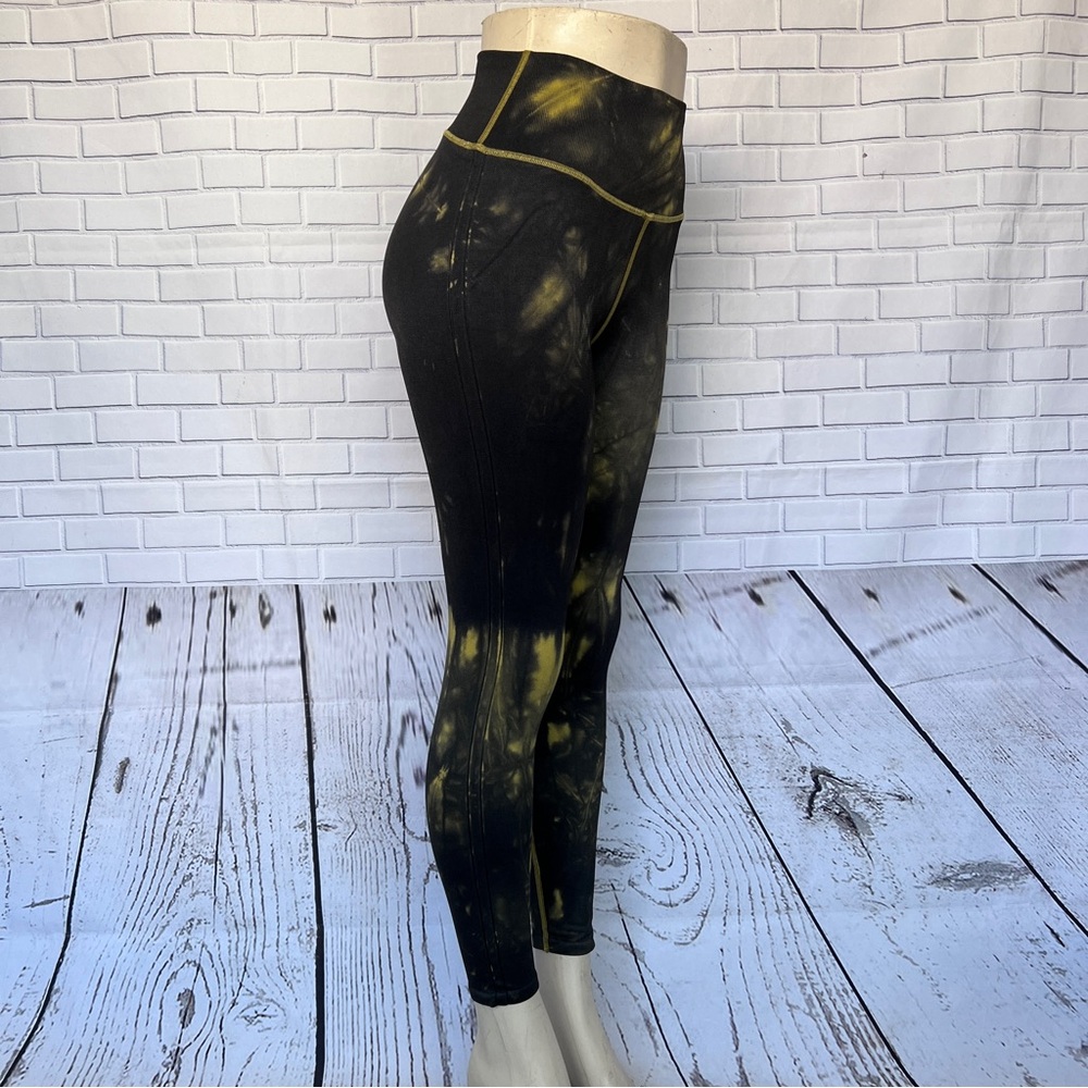 Good American Essentials Golden Olive Tie Dye Seamless Leggings Women's 3/4